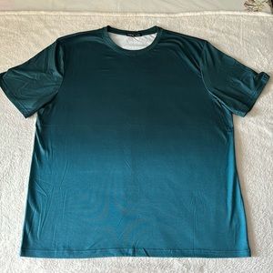 SHEIN ombre tshirt (XXL)